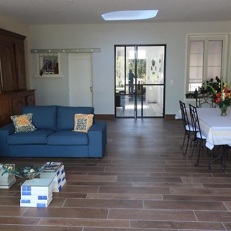 Bed and Breakfast Au Jardin De L'Eventail Le Mans Exterior foto