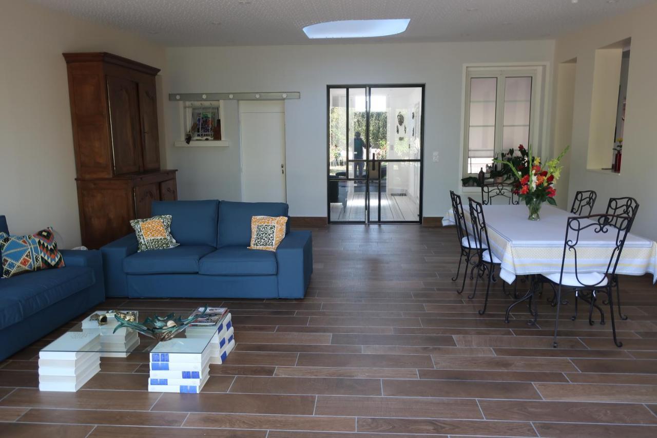 Bed and Breakfast Au Jardin De L'Eventail Le Mans Exterior foto